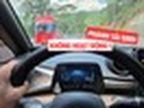 Tôi suýt trả giá đắt khi đi đèo vì thói quen sạc đầy pin xe điện