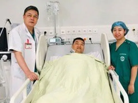 Ca mổ đầu tiên tại BV Bạch Mai Ninh Bình cứu người đàn ông nguy cơ liệt hai chân