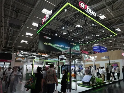 Dahua Technology giới thiệu "AI hữu hình trong ngành năng lượng mới" tại Intersolar Europe 2026