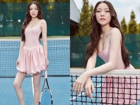 Hoa hậu Thanh Thảo diện váy ngắn khoe dáng khi chơi tennis