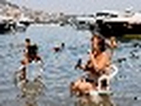 Trong khi Anh, Pháp "khốn khổ" vì nóng, một quốc gia châu Âu vẫn cười vui vì điều hòa nhà ai cũng lắp từ ngày xưa rồi