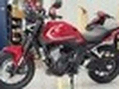 Honda CB500 Super Four về Việt Nam, trang bị công nghệ hiếm, giá ngang xe 650 cc