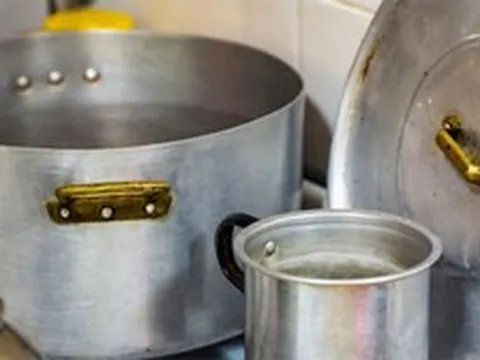 4 sai lầm khi dùng nồi nhôm có thể ảnh hưởng sức khỏe
