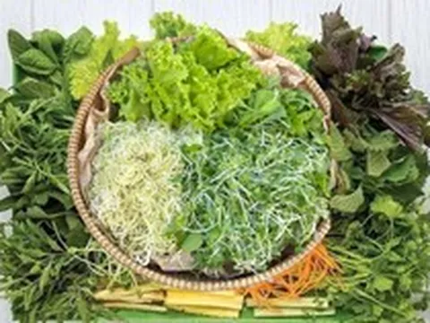 Vì sao người Việt ăn gì cũng phải có rau sống đi kèm?
