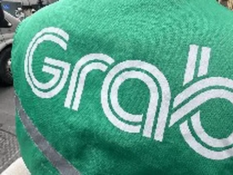 Ai đang sở hữu Grab?