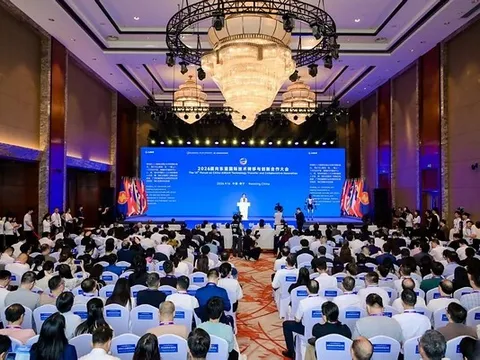 Diễn đàn lần thứ 14 về Chuyển giao công nghệ và Đổi mới hợp tác Trung Quốc-ASEAN