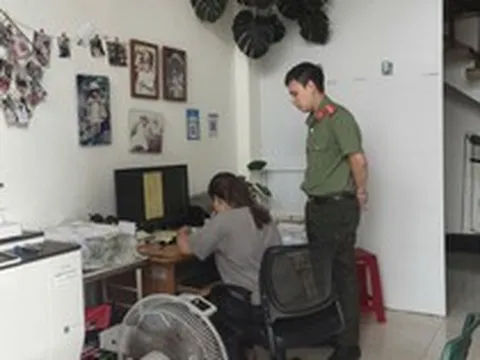 Công an kiểm tra 20 cửa hàng photocopy