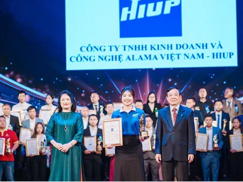 HIUP TỰ HÀO CHINH PHỤC "TOP 10 THƯƠNG HIỆU PHÁT TRIỂN BỀN VỮNG QUỐC GIA"