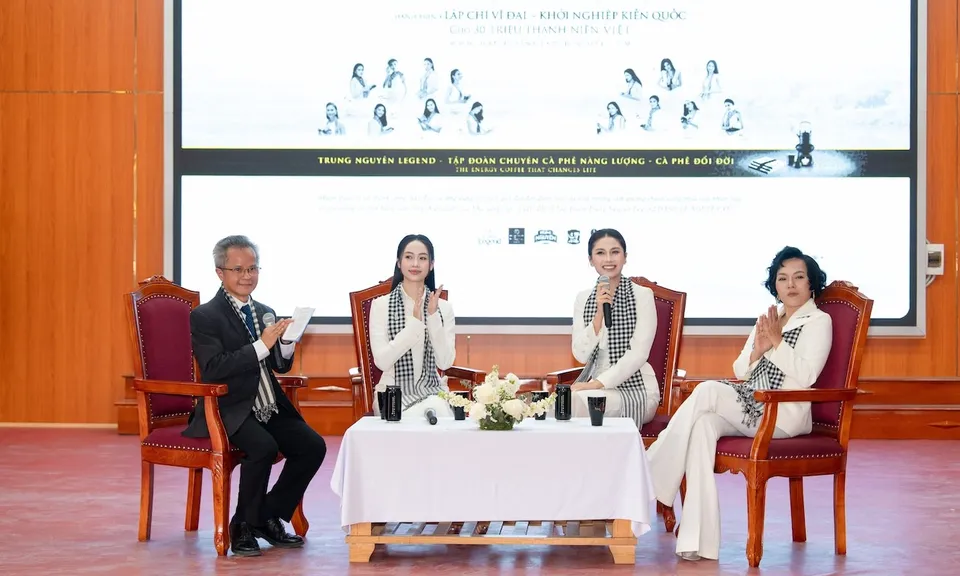 Tủ sách Nền tảng Đổi đời gieo tri thức, tiếp sức người trẻ vùng cao